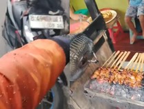 Viral Ojol Disiram Kuah Gegara Protes Pesanan Soto Belum Jadi Tapi Sudah Ready