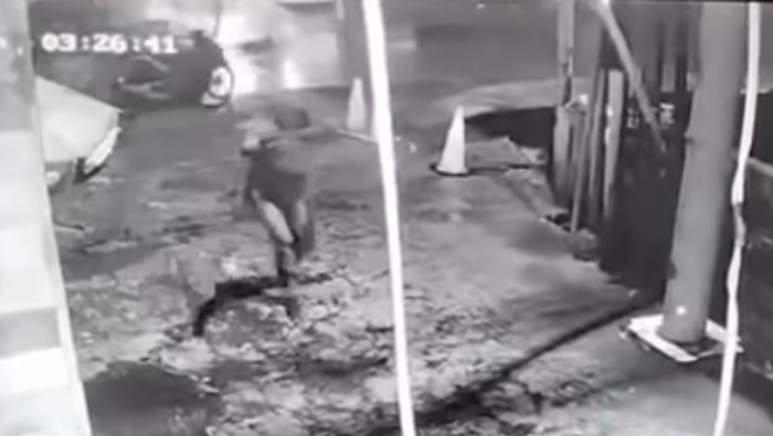 Viral remaja serang busur perumahan di Pattene, Makassar.