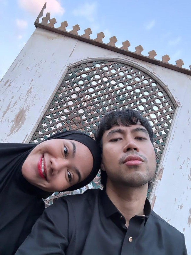 Yura Yunita Terbang dari Madinah, Tepati Janji Ketemu Vidi Aldiano Hari Ini