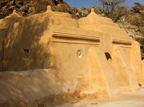 Potret Masjid Al Bidya yang Dibangun Tanpa Semen tapi Bisa Kokoh Ratusan Tahun