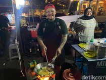 Mie Godok Cipete: Bakmi Jawa Topping Bebek dan Brisket Racikan Eks Seniman Tato