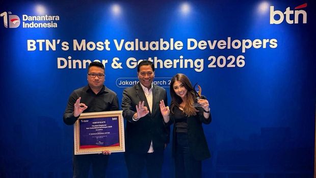 BML Property Group meraih penghargaan developer dengan realisasi KPR non subsidi terbanyak di wilayah Sulampua dari Bank BTN. Dokumen Istimewa