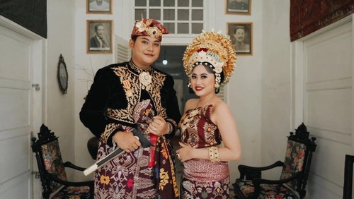Busana pengantin payas dirga yang resmi ditetapkan sebagai Warisan Budaya Tak Benda (WBTB) Indonesia 2025. (Dok. Pemkab Jembrana)