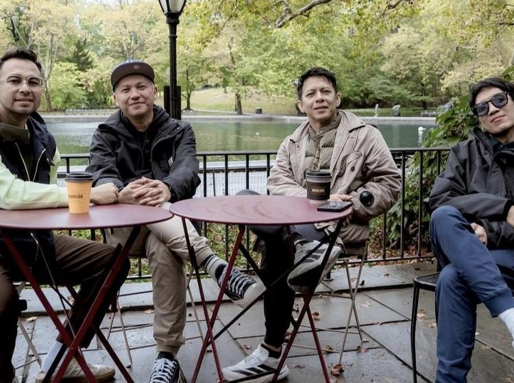 Momen Desta Mahendra Ngopi bareng The Dudas dan Makan Bareng Mantan Istri