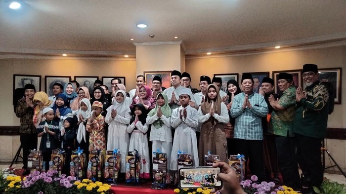 DPRD Surabaya