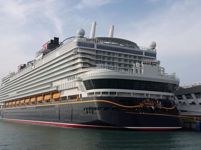 Intip Fasilitas Hiburan di Kapal Pesiar Disney Adventure