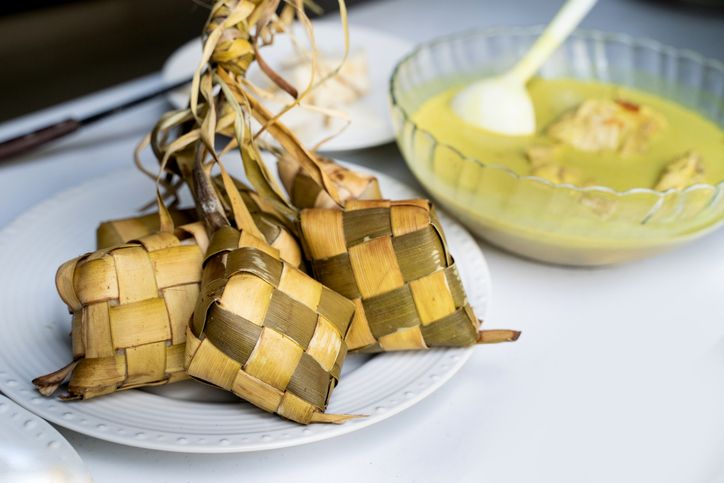 Ketupat lebaran.
