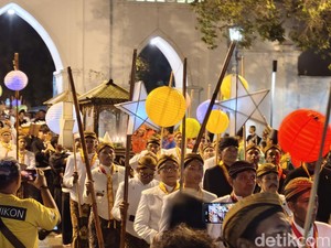 LDA Gelar Malam Selikuran di Masjid Agung, PB XIV Mangkubumi Tak Nampak