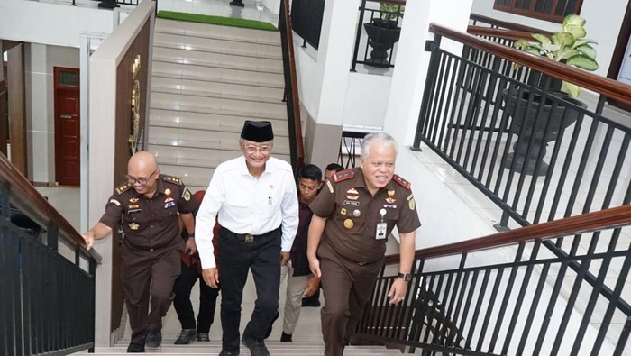 Menteri PU sambangi Kejati Sumut, Senin(9/3/2026)