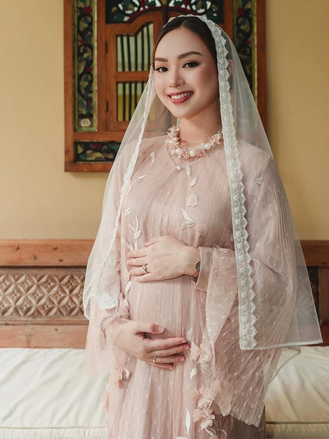 Nabilah Hamil, Willy Dozan-Betharia Sonata Happy Banget