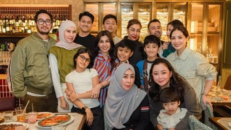 Gaya Nagita Slavina Pakai Kemeja saat Datang Bukber, Harganya di Luar Nurul