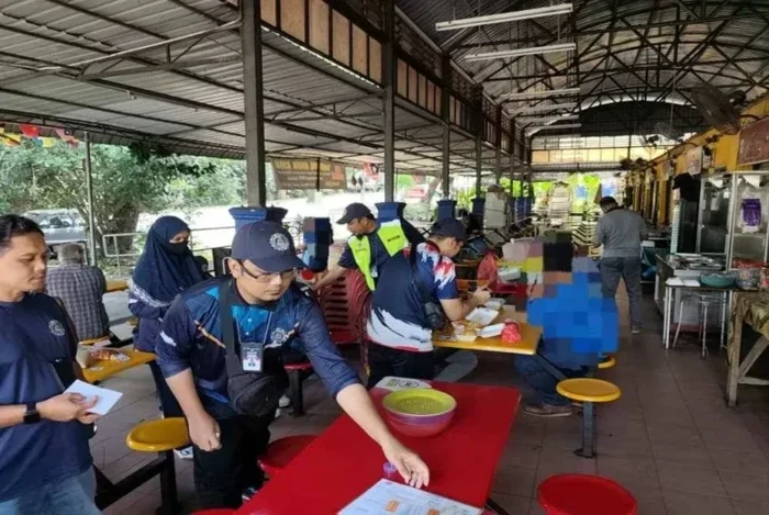 Nekat Jual Makanan Sejak Pukul 9 Pagi Saat Ramadan, Pedagang Ditahan!