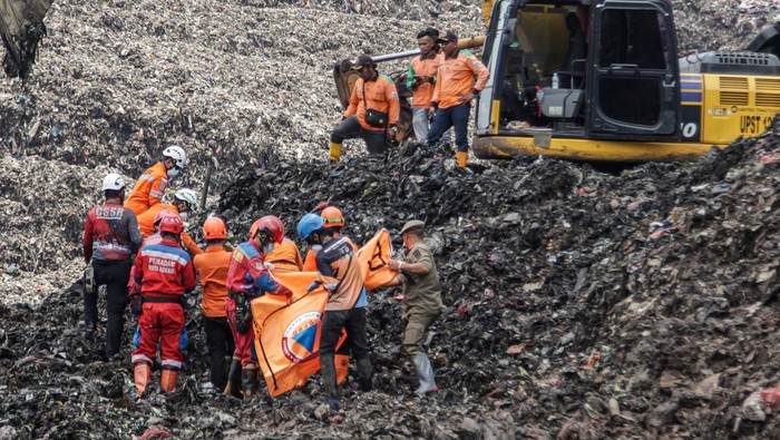 Tragedi TPST Bantargebang: Identitas 5 Korban Longsor Sampah Terkuak