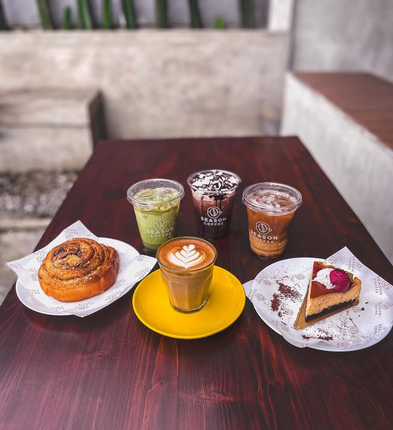 Season Coffee Bojonegro
