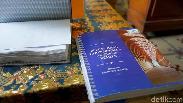 Semangat Mengaji Siswa Tunanetra di Tengah Keterbatasan Guru