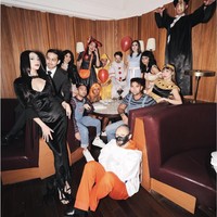 Di tahun 2023 Vidi sempat membagikan momen Halloween party bersama rekan artis. Luna Maya dan Ayu Dewi tampak ikut hadir. Foto: Instagram/@vidialdiano