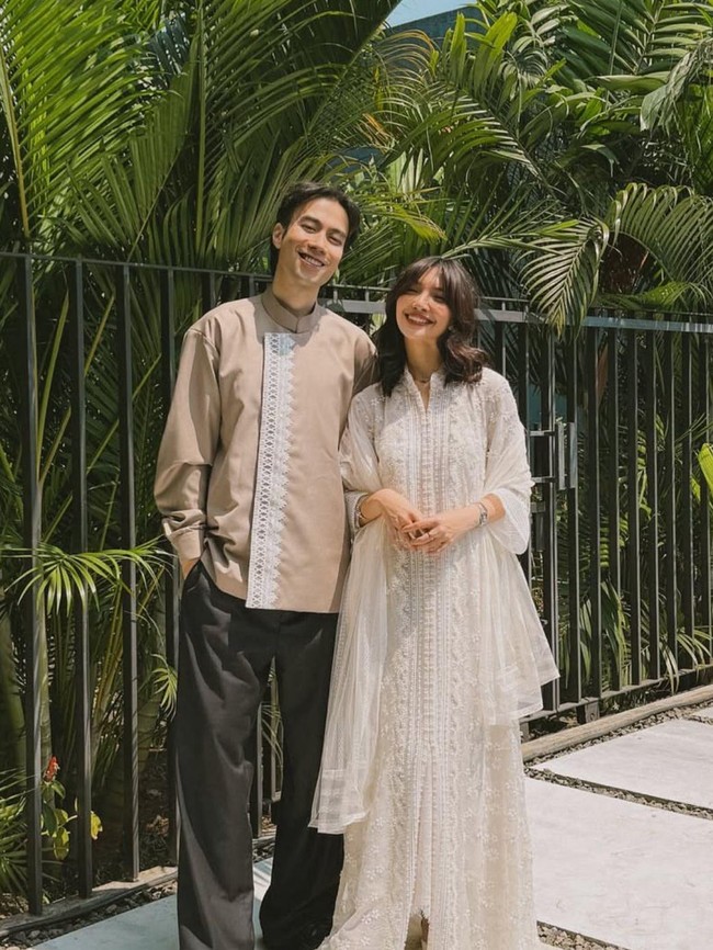 Teman-teman Vidi Aldiano Datang ke Rumah Setiap Hari Temani Sheila Dara