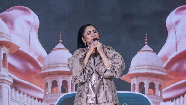 Vina Panduwinata-Yovie Nuno Meriahkan Ramadan Rhapsody 2026