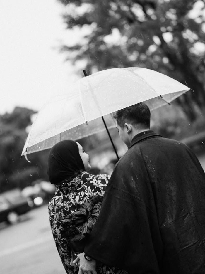 Zaskia Sungkar dan Irwansyah