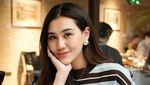 Aaliyah Massaid Dapat Kejutan Kue saat Rayakan Ultah ke-24 di Rumah