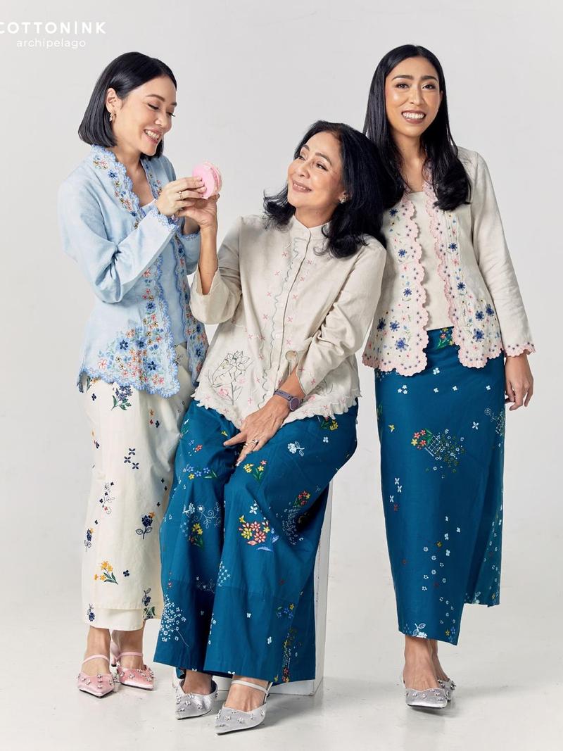 7 Brand yang Rilis Baju Lebaran Couple Keluarga, Modelnya Sesuai Tren 2026