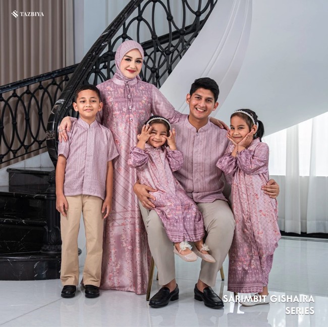 Baju Lebaran Couple Keluarga