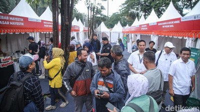 Berburu Jajanan Untuk Berbuka Puasa di Bazar Prime Balai Kota