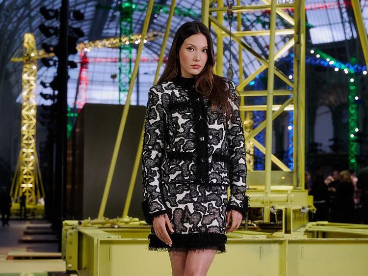 Foto: Eileen Gu Hingga Jennie Memukau di Fashion Show Chanel Fall 2026