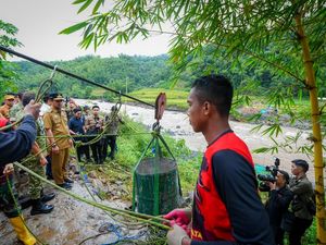 Gubernur Sulsel Apresiasi TNI Bangun Jembatan di Maros demi Perkuat Akses