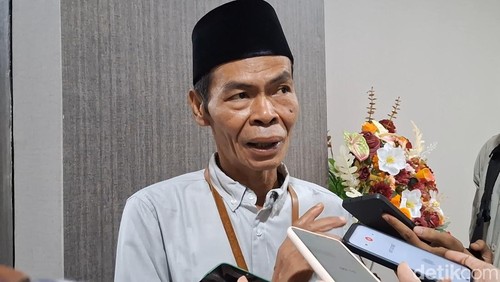 Kadis Dukcapil Kota Mataram, Mansur, Selasa (10/3/2026).
(Nathea Citra/detikBali)