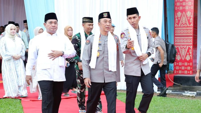 Safari Ramadan di Banyuasin: Kapolda Sumsel Dorong Kebangkitan Solidaritas Warga!