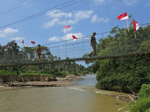 Tinjau Infrastruktur Pascabencana di Aceh, KSAD Launching 200 Jembatan Garuda