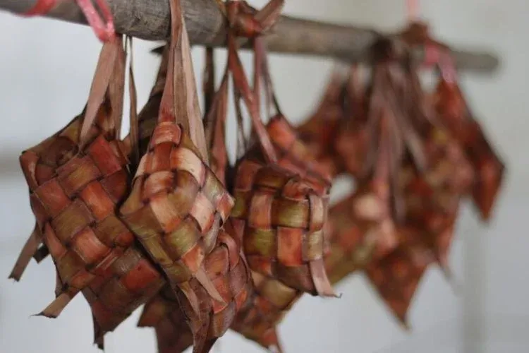 Ketupat Unik dari Berbagai Daerah, Sajian Wajib Saat Idul Fitri