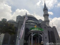 Masjid Jami Al Fajri, Masjid Unik Bergaya Turki di Jakarta