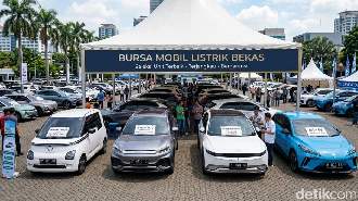 Biang Kerok Harga Mobil Listrik Bekas di Indonesia Anjlok
