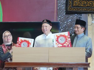 Peringatan Nuzulul Quran di Masjid Istiqlal, Luncurkan Wakaf 100.000 Al-Quran