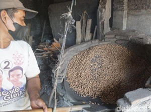 Sejak 1990, Kacang Goreng Pasir Jombang Laris Manis Jelang Lebaran