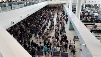 Penundaan Massal di Bandara-bandara AS, Ada Apa?