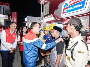 Komut Pertamina Tinjau SPBU Rest Area KM 57, Cek Stok BBM Jelang Arus Mudik