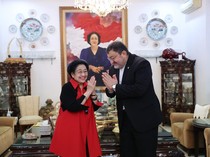 Video Megawati Beri Selamat ke Mojtaba Khamenei, Pemimpin Tertinggi Iran!