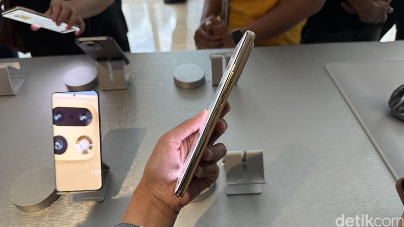 Realme 16 series