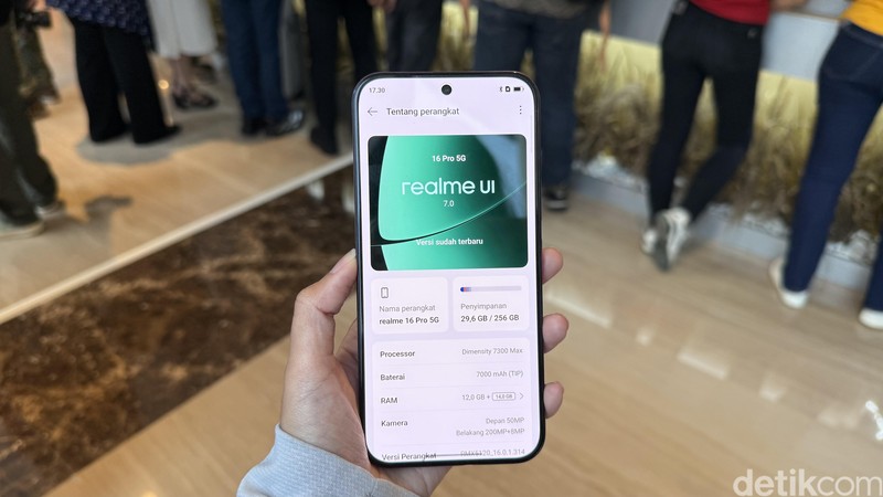 Realme 16 series