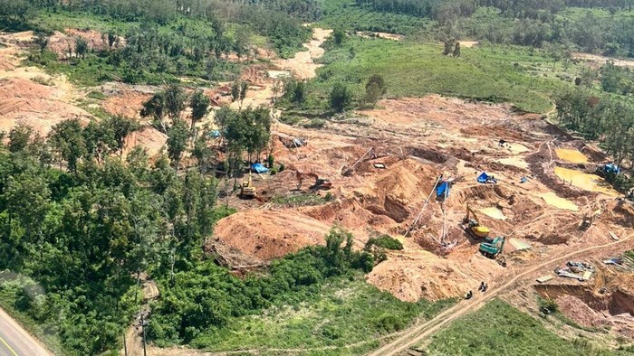 Tambang emas ilegal di Lampung