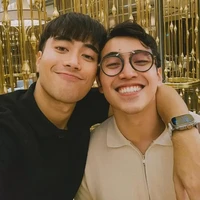 Potret Kebersamaan Vidi Aldiano Bareng Adik-adiknya yang Kini Tinggal Kenangan