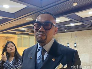 Sahroni: Seskab Teddy Pejabat yang Inisiatif, Performanya Tinggi