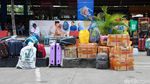 Arus Mudik Mulai Terasa, Pemudik Padati Terminal Kampung Rambutan
