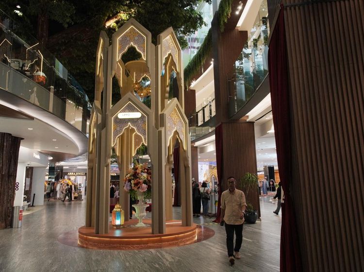 Dekorasi Timur Tengah Hangatkan Ramadan di Jakarta