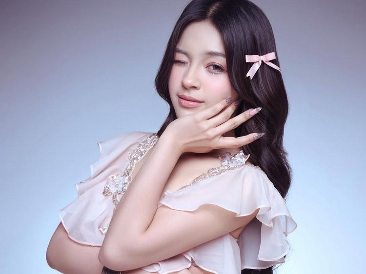 Elsa Japasal Overwhelmed, Mulai Kurangi Kerjaan