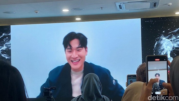 ERIC CHOU
