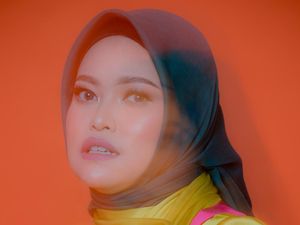 Gya Tuangkan Refleksi Spiritual Lewat Single Religi Di Bawah Langit